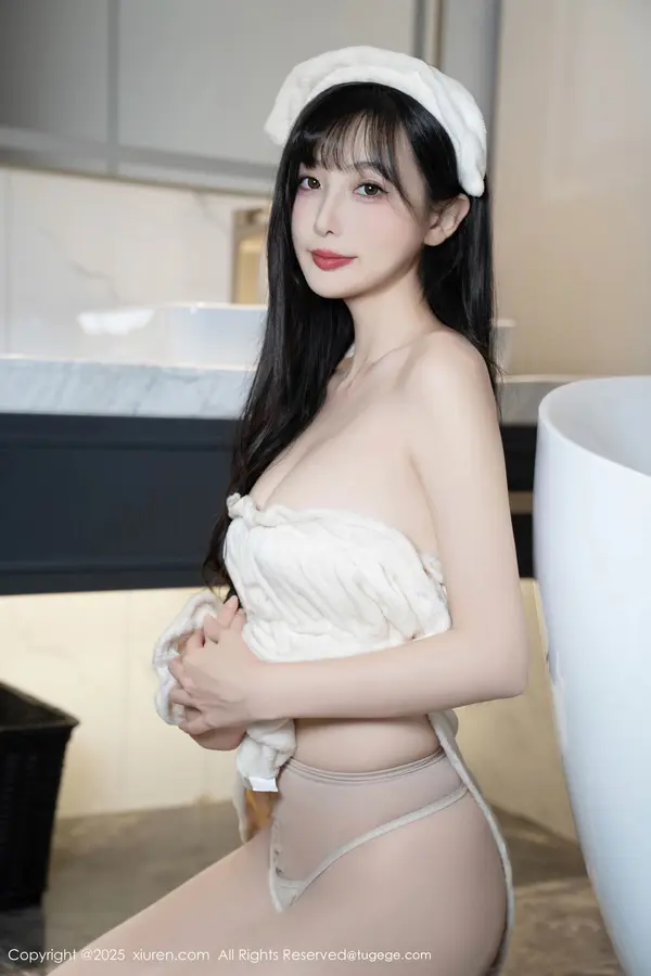 Vol. 10005 樱桃小阑子(88P)