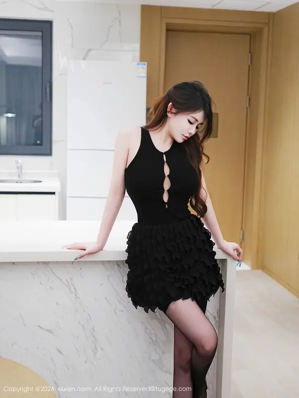 Vol. 11204 甜妮(75P)