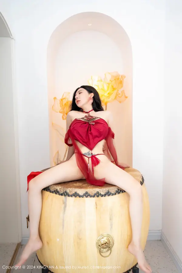 Vol. 0270 潘思沁(81P)