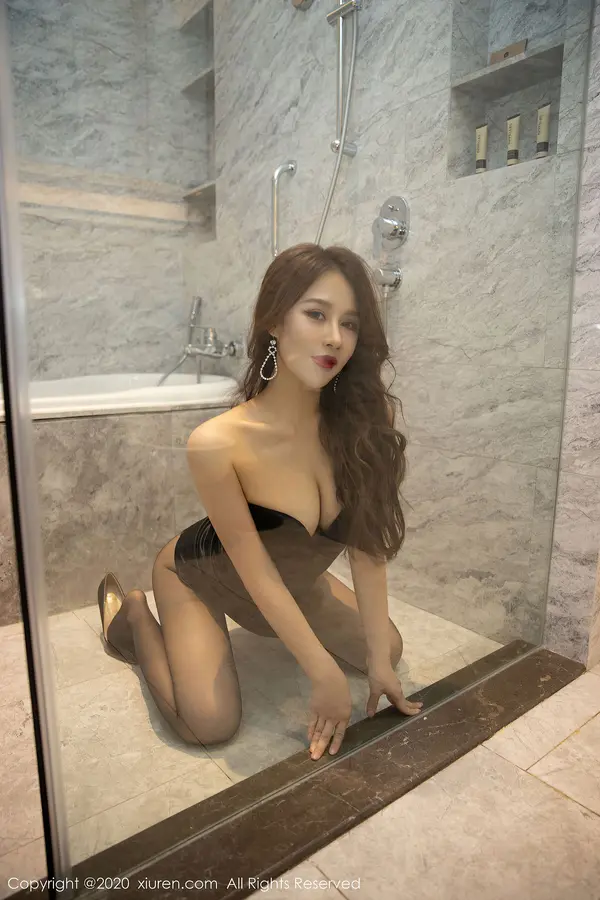 Vol. 02703 徐安安(42P)