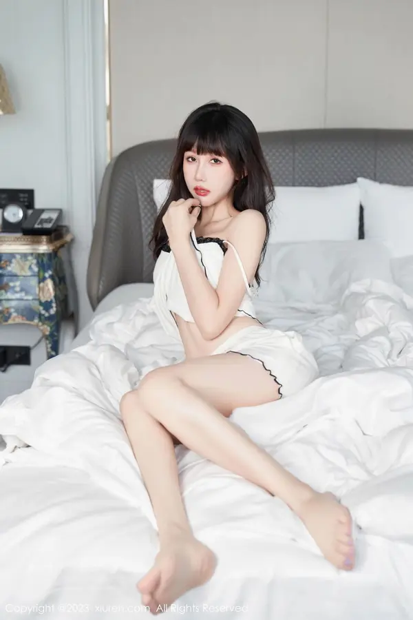 Vol. 06975 波巧酱(100P)