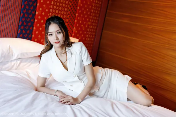 Vol. 0512 方子萱(61P)