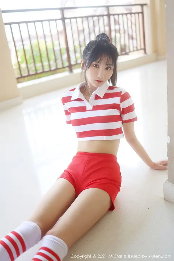 Vol. 0489 小果冻儿(49P)