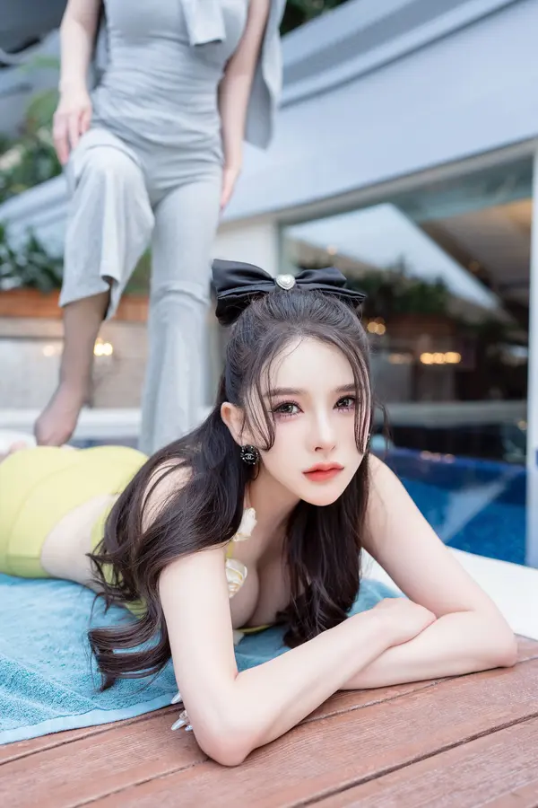 Vol. 0333 李丽莎&白茹雪abby《私购流出》(91P + 5V)