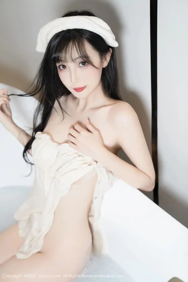 Vol. 10005 樱桃小阑子(88P)