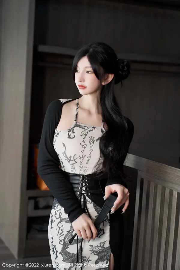 Vol. 05623 周于希Sally(95P)