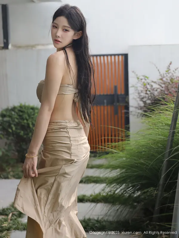 Vol. 10618 梨霜儿(85P)
