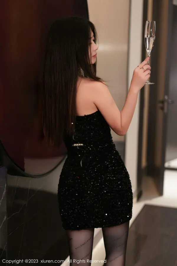 Vol. 06244 laura阿姣(91P)
