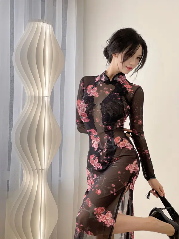 利世《情趣旗袍》(38P)