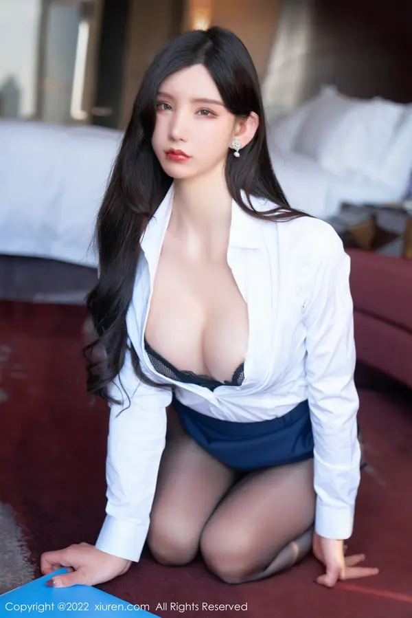 Vol. 04708 周于希Sally(83P)