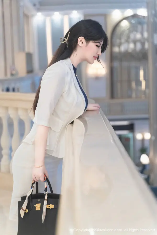 Vol. 09319 诗诗kiki(99P)