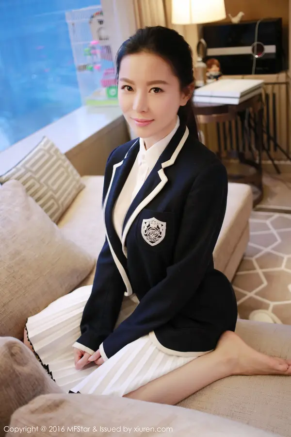 Vol. 0076 慕羽茜(53P)