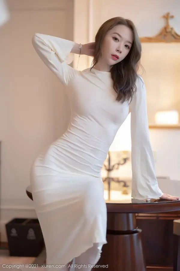 Vol. 04307 梦心玥(95P)