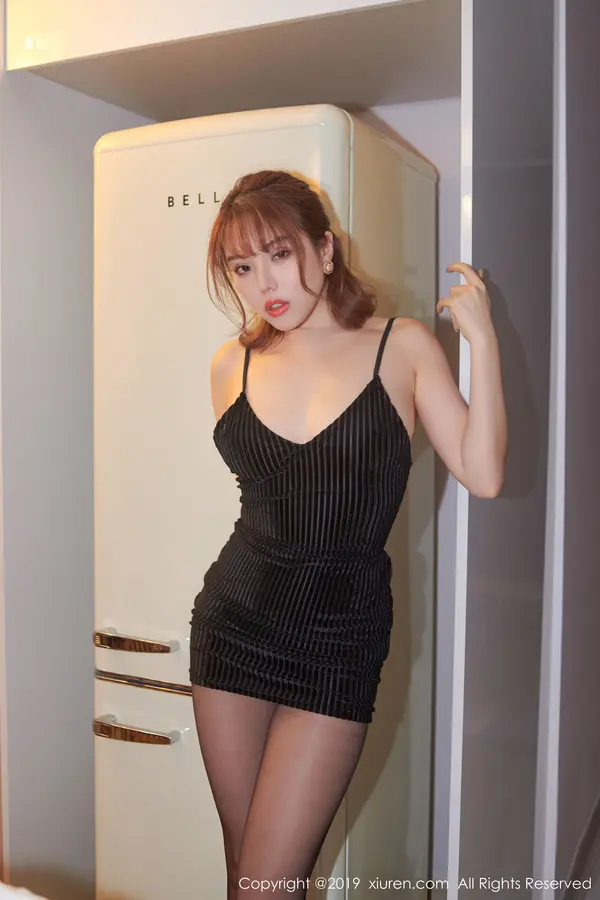 Vol. 01630 黄楽然(48P)