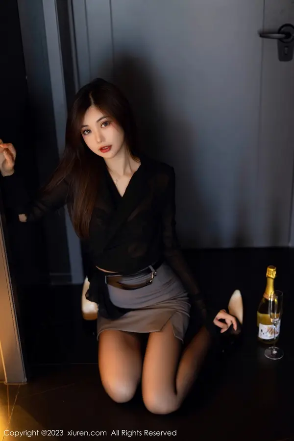 Vol. 06770 绮里嘉ula(94P)