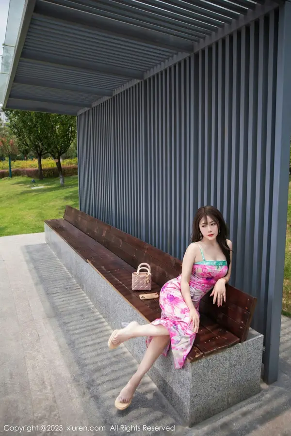 Vol. 07065 严利娅Yuliya(76P)