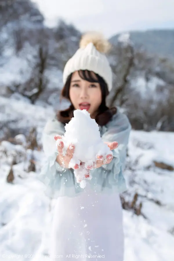 Vol. 00720 兜豆靓Youlina(52P)