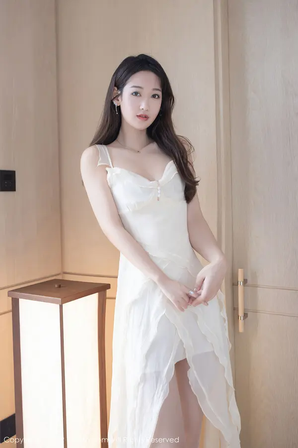 Vol. 04985 唐安琪(75P)