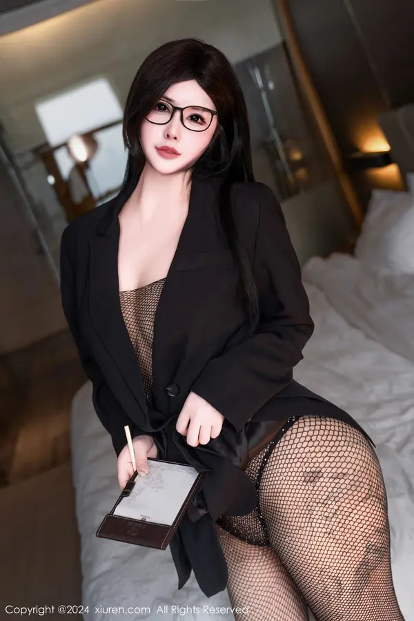 Vol. 08328 陈芊儿(68P)