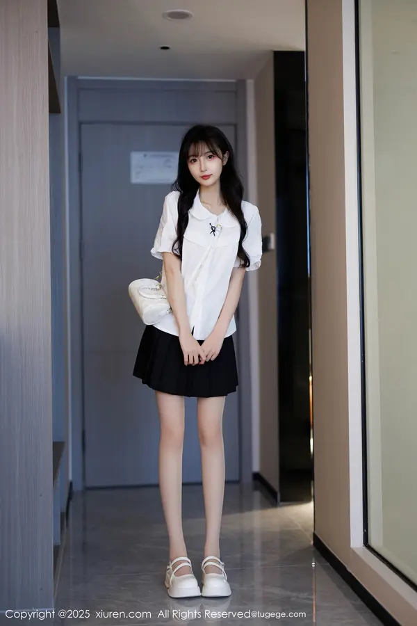 Vol. 10067 樱桃小阑子(84P)