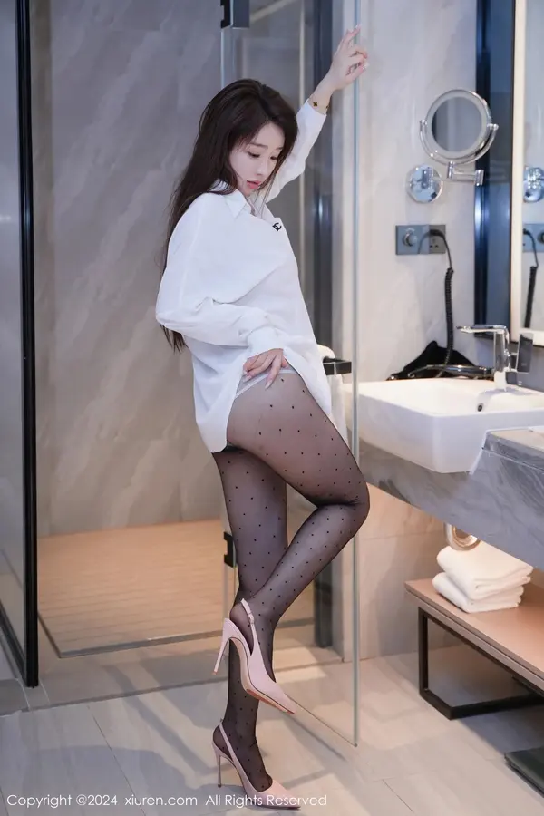 Vol. 08184 雨儿酱eve(56P)