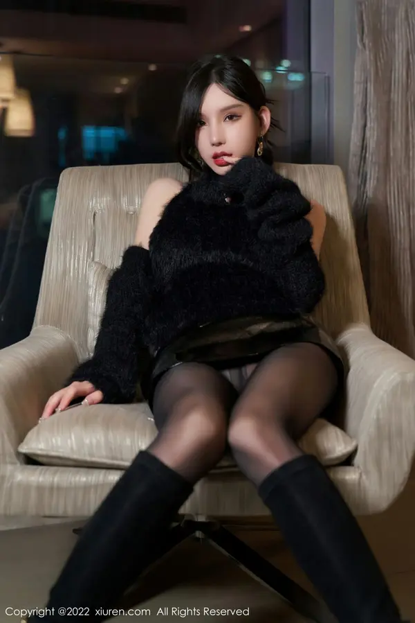 Vol. 04437 周于希Sally(80P)
