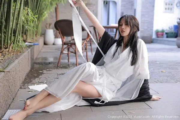 Vol. 06094 玥儿玥er(56P)