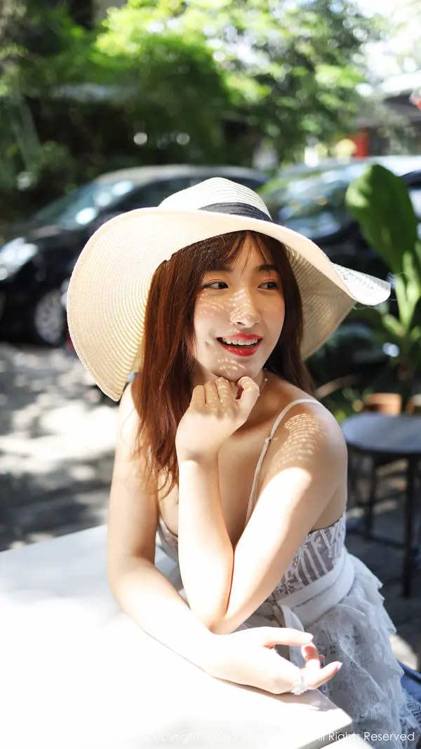 Vol. 01892 艺儿拿铁(56P)