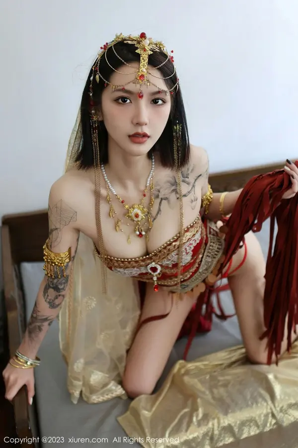 Vol. 06240 乔一一(77P)