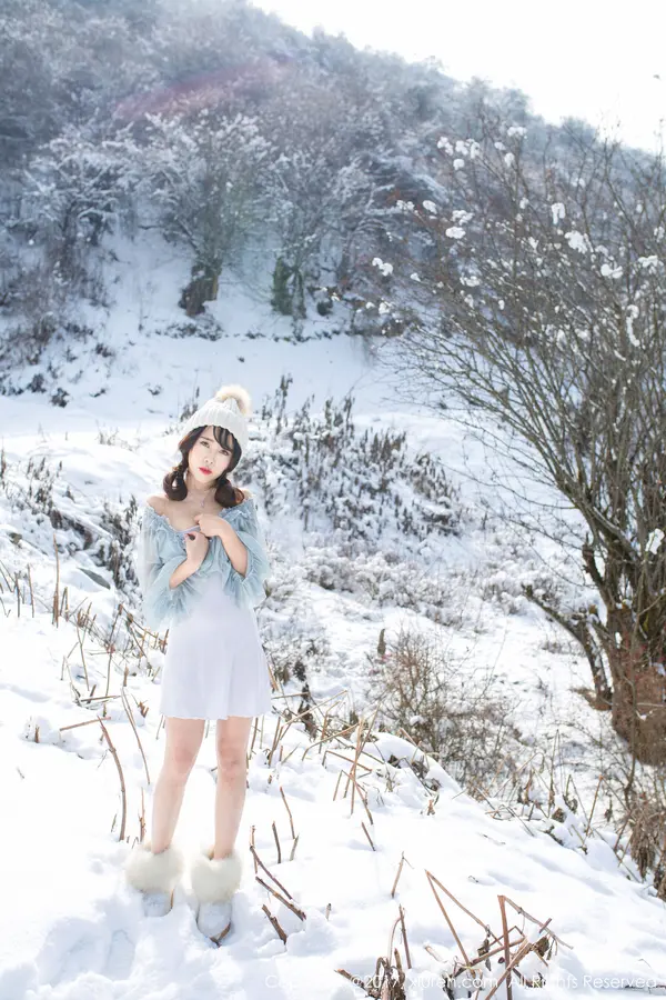 Vol. 00720 兜豆靓Youlina(52P)