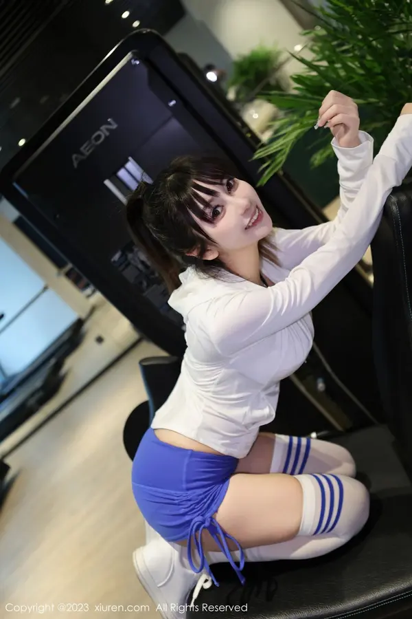 Vol. 06909 夏希(65P)