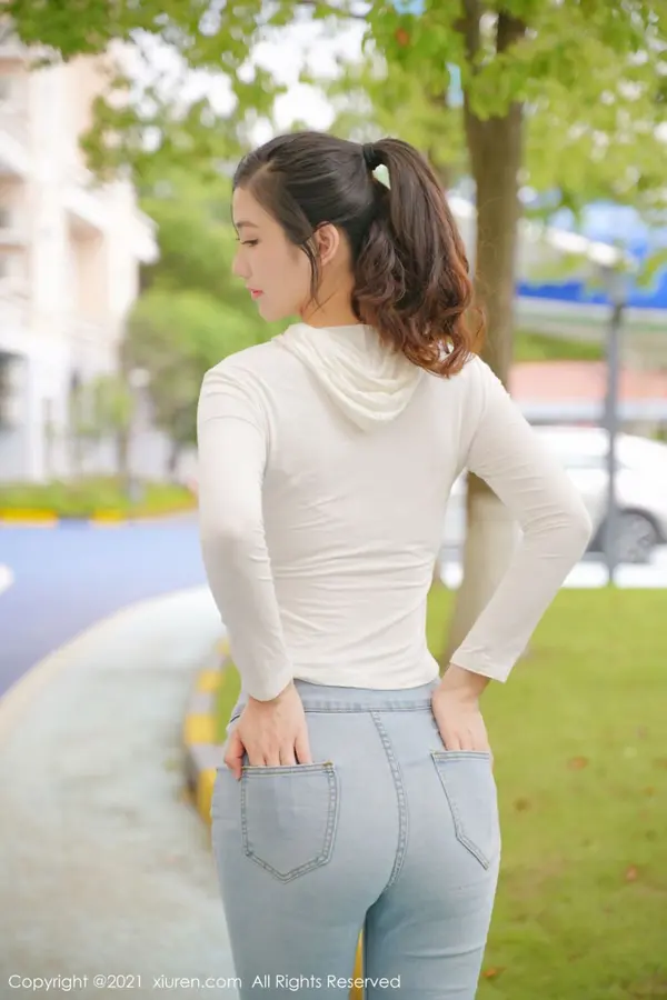 Vol. 03989 李雅柔182CM(50P)