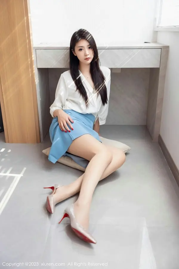 Vol. 07314 可乐Vicky(82P)