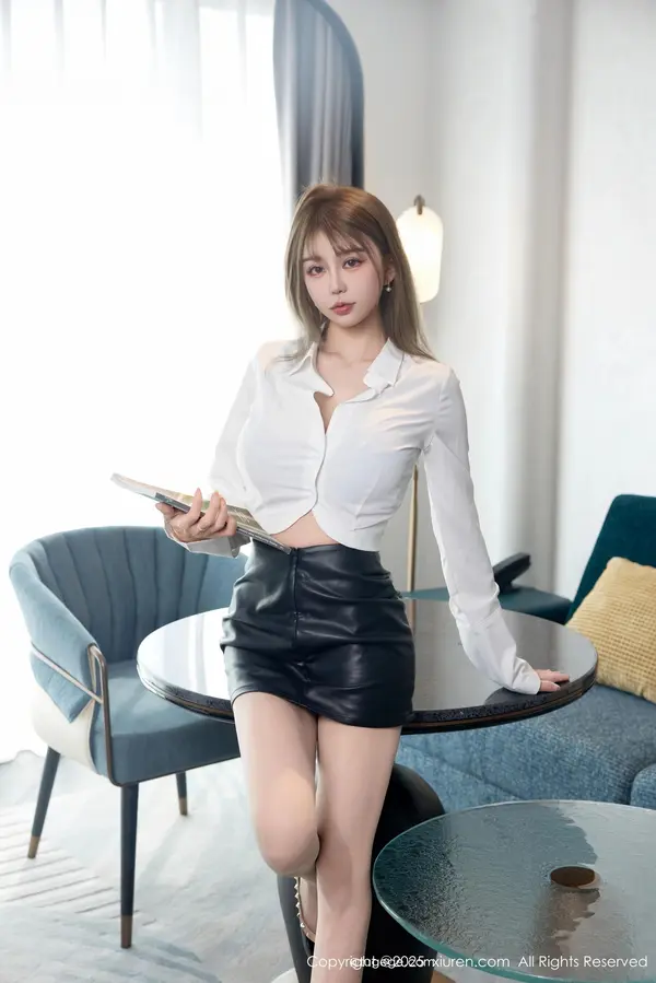 Vol. 10439 Zoe柚柚(81P)