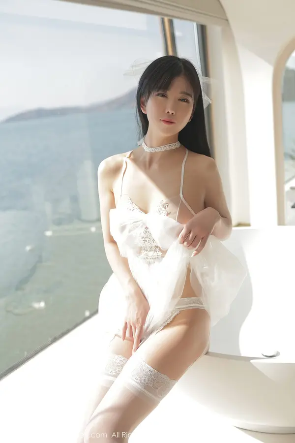 Vol. 04964 李雅柔182CM(60P)