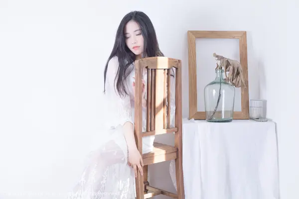 Vol. 01024 许诺Sabrina(83P)
