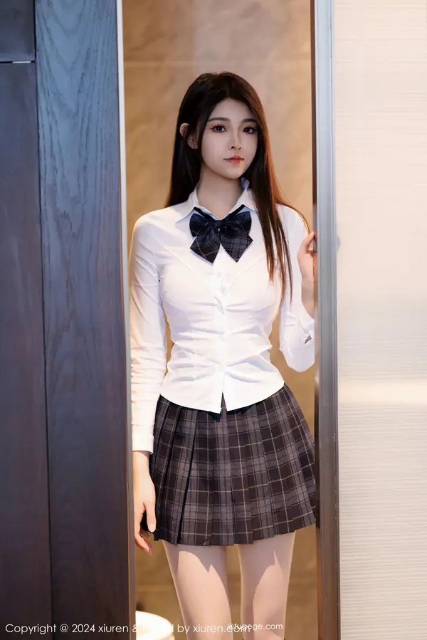 Vol. 09682 初梦瑶(92P)