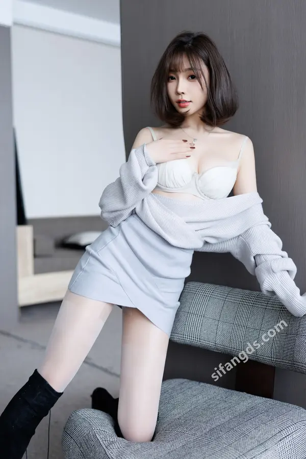Vol. 9734 徐莉芝Booty《私购流出》(126P + 2V)