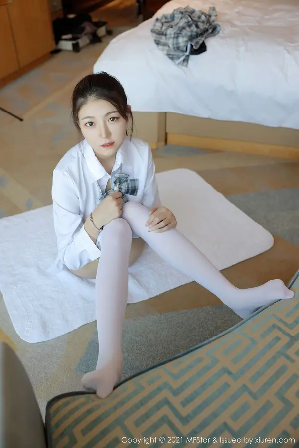 Vol. 0448 Laura苏雨彤(41P)