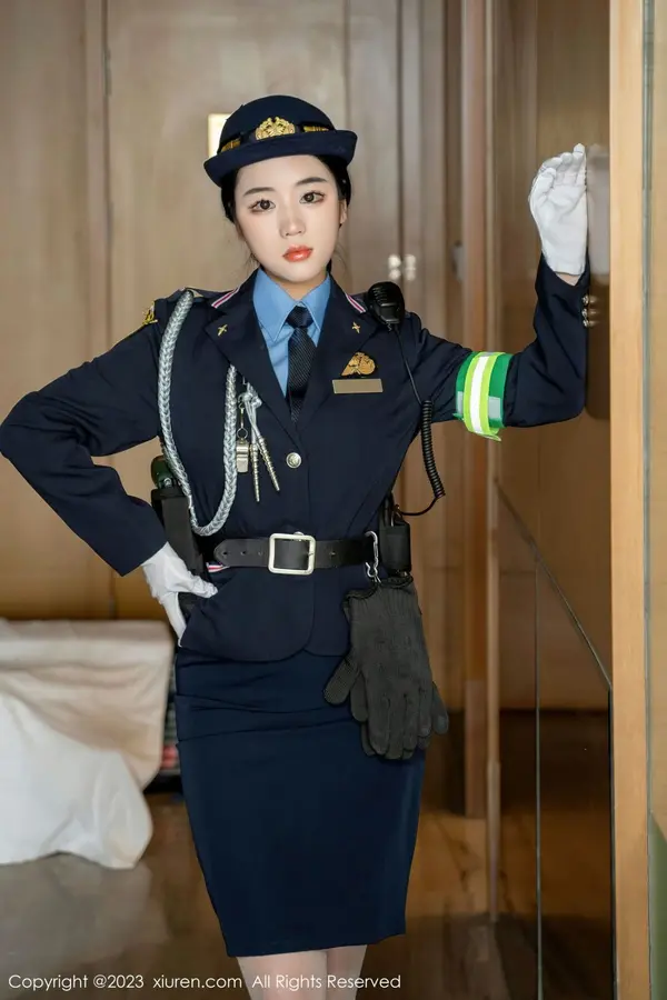 Vol. 06497 汐汐爱吃草莓(86P)
