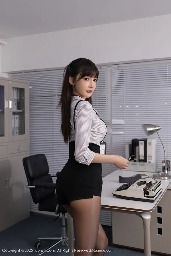 Vol. 11070 陆萱萱(81P)