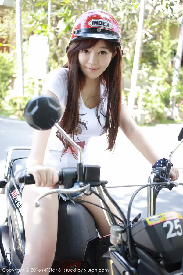 Vol. 0054 刘飞儿Faye(51P)