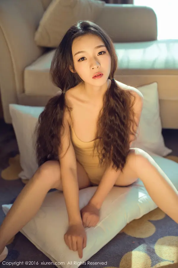 Vol. 00648 尤Una娜(71P)