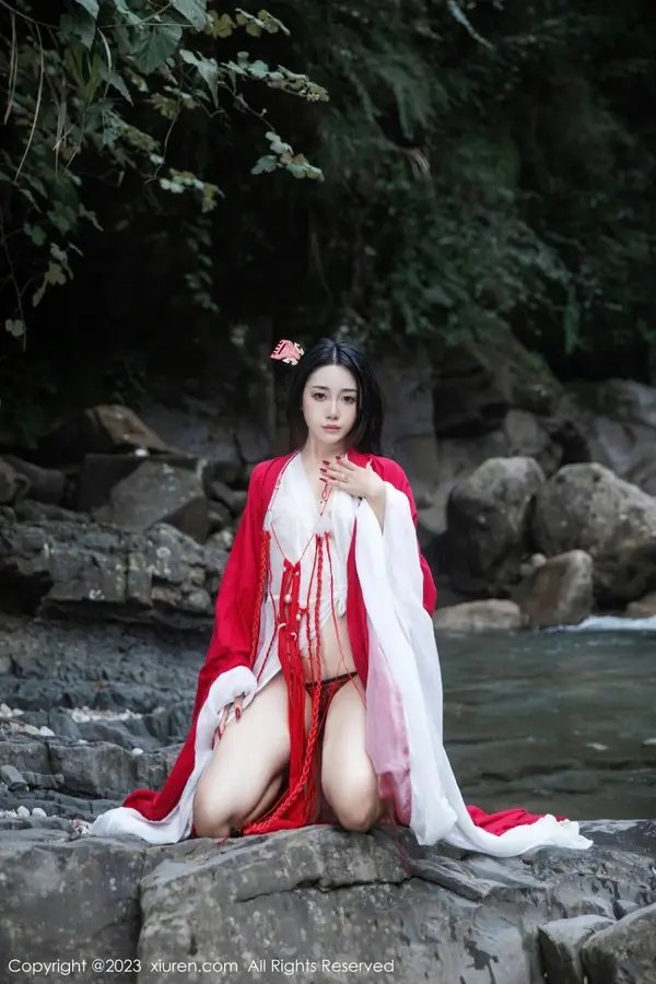Vol. 07295 严利娅Yuliya(90P)
