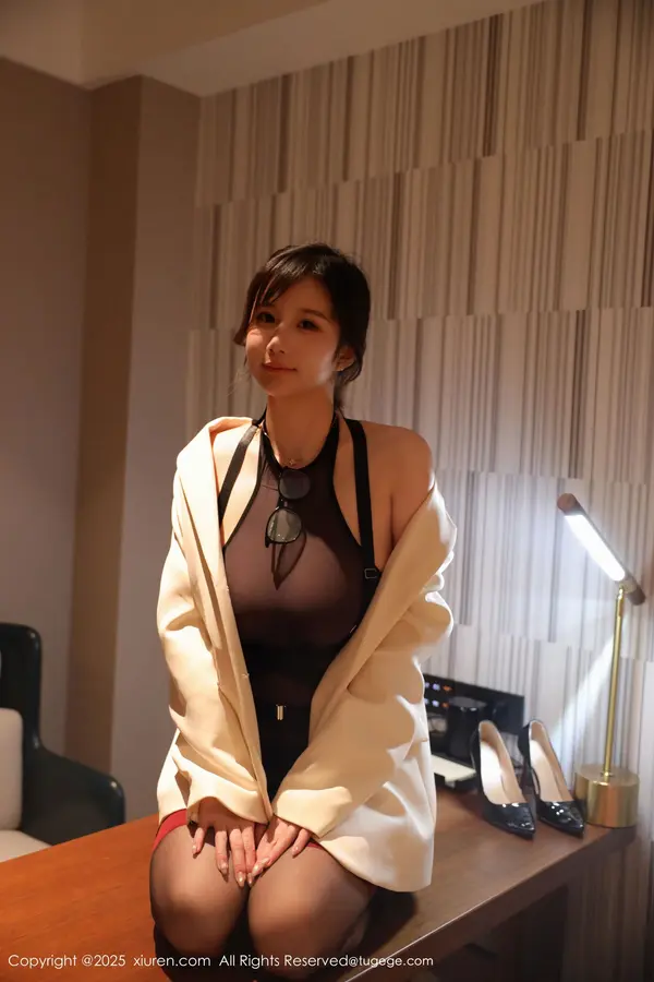 Vol. 10805 小肉肉咪(73P)