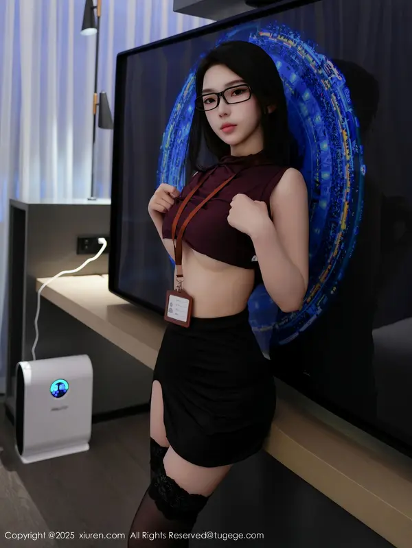 Vol. 11135 烧烧小桃(69P)