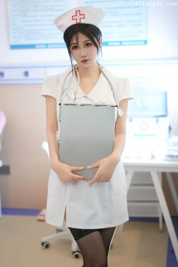 Vol. 8512 laura阿姣《私购流出》(92P)