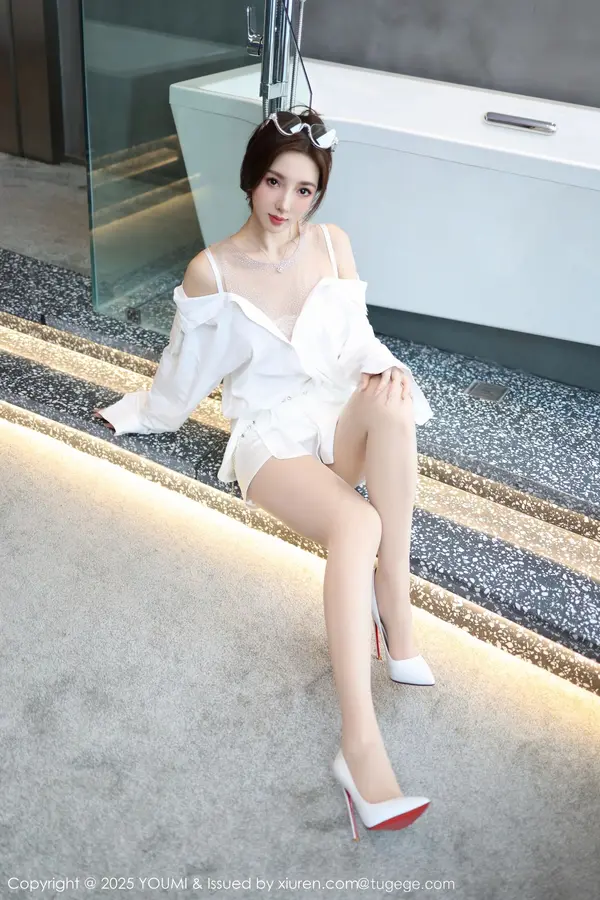 Vol. 1177 Twins-桃桃(77P)
