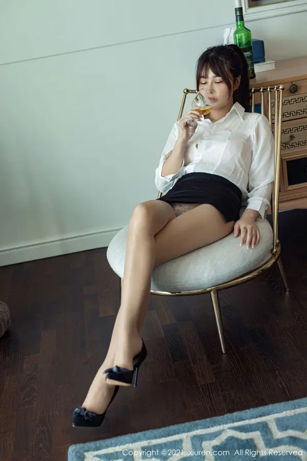 Vol. 03793 萌奈子(57P)