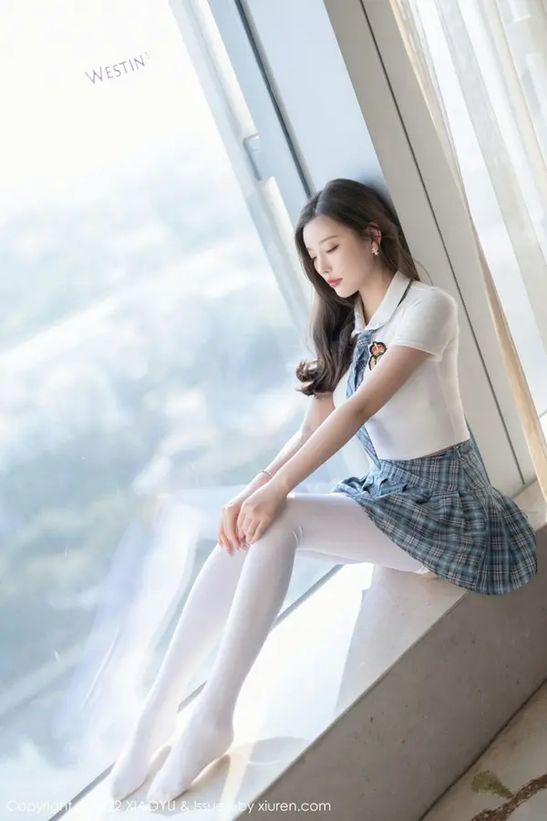 Vol. 0692 杨晨晨Yome(100P)